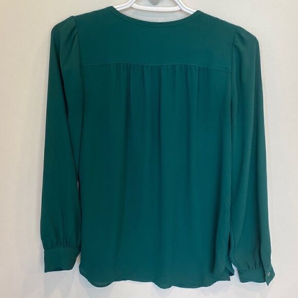 š3/25āLOFTāGreenāLongĀ SleevesāBlouse - Picture 2 of 7